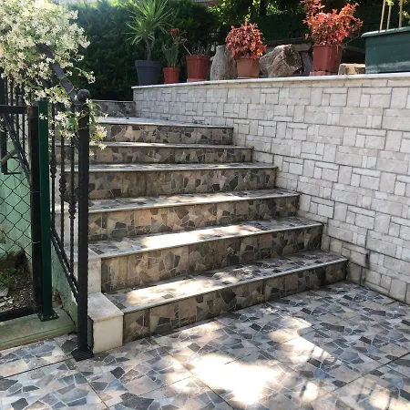 Garden House Lägenhet *